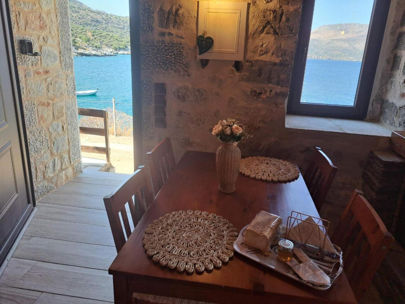 Villa Lagkadaki Sea View Argilia Exteriér fotografie